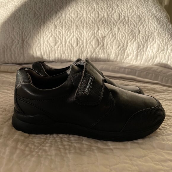 BIOMECHANICS Black Leather Shoes, School Uniform / Special Occasion, Sz 32 /US 1 - Picture 3 of 6